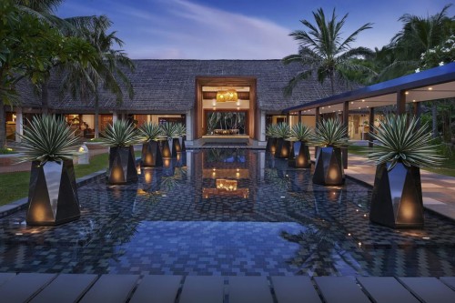 AVANI QUY NHƠN RESORT 5⭐