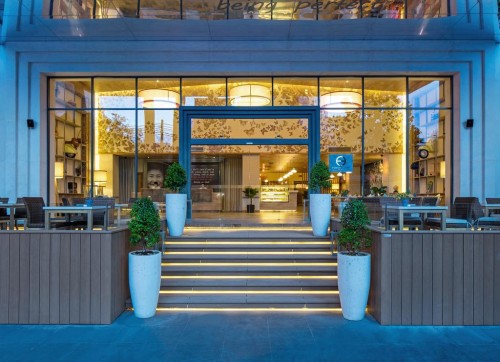 Fusion Suites Saigon 4⭐